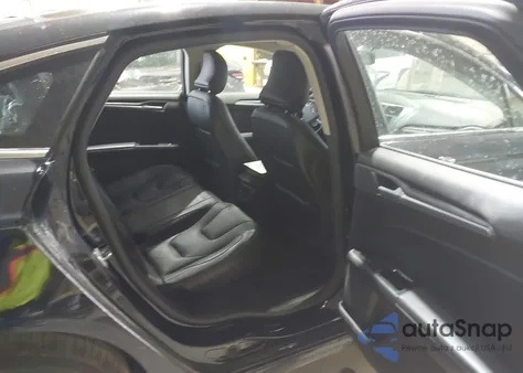 2016 Ford Fusion Titanium из США, поврежденный, VIN 3FA6P0K91GR399132